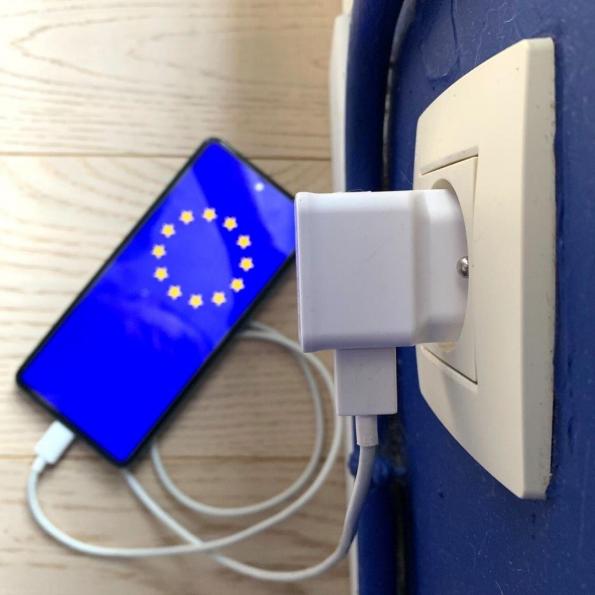 欧盟与苹果就USB-C充电器摊牌