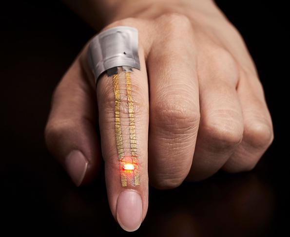 Gold nanomesh enables ultra-breathable skin electronics